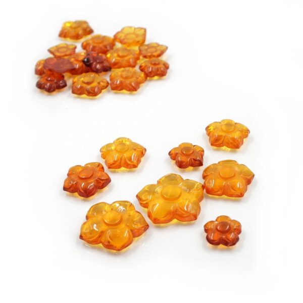 Baltic Amber engraved flowers shape - Various size