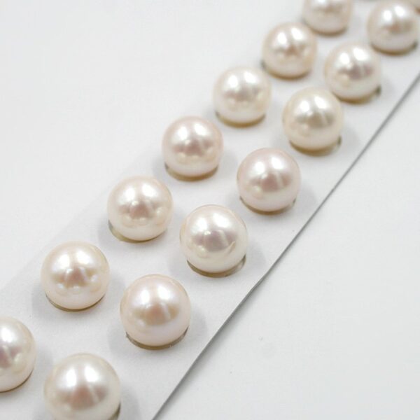 Fresh Water Pearls pairs round shape size 11½-12½mm