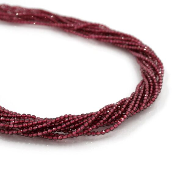 Garnet Strands round shape size 2-2.5mm A Quality
