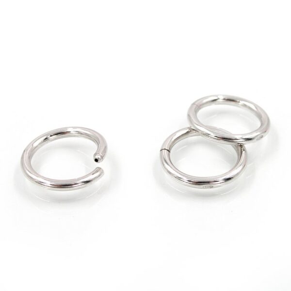 Sterling Silver Clasp Ring shape size 20mm +/- 1.7Gr