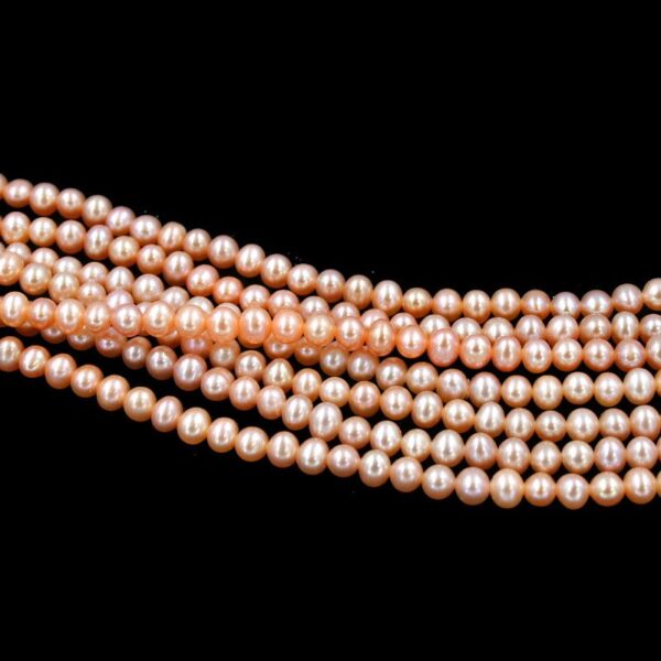Fresh Water Pearls strands round shape size 4-4½mm - Natural Color