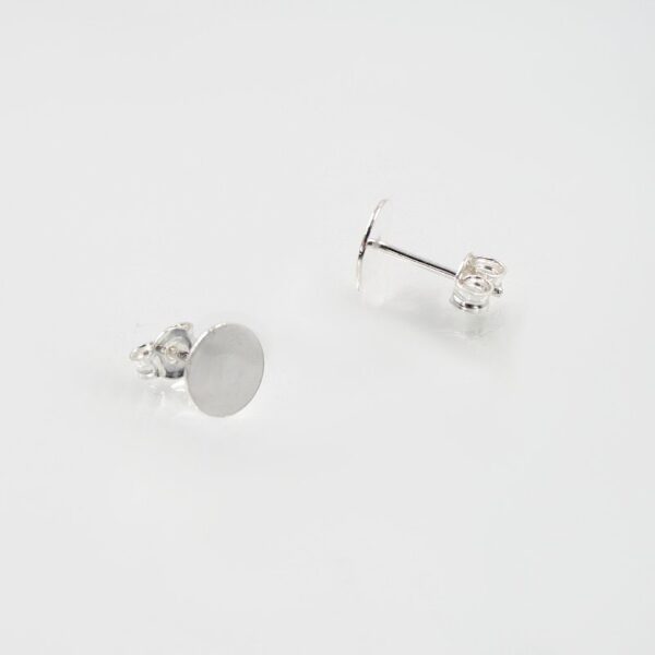 Sterling silver earrings with flat round plates size 8mm