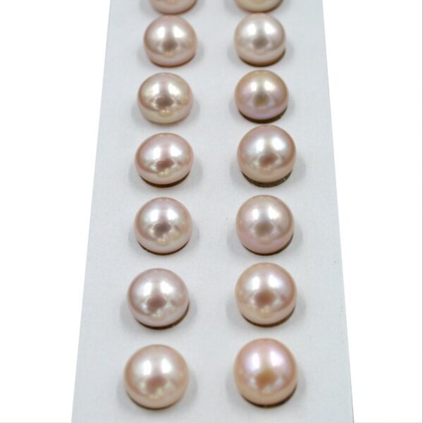 Fresh Water Pearls pairs button shape size 8,5mm - Natural Color