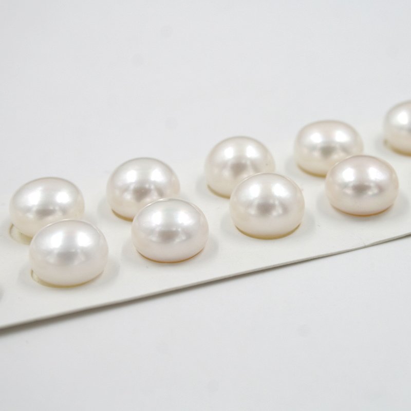 Fresh Water Pearls pairs button shape size 11-12mm - Image 2