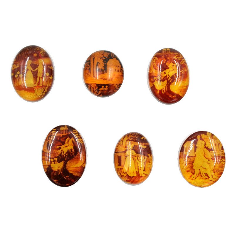 Baltic Amber engraved cameos - Various shape and measures - Image 4
