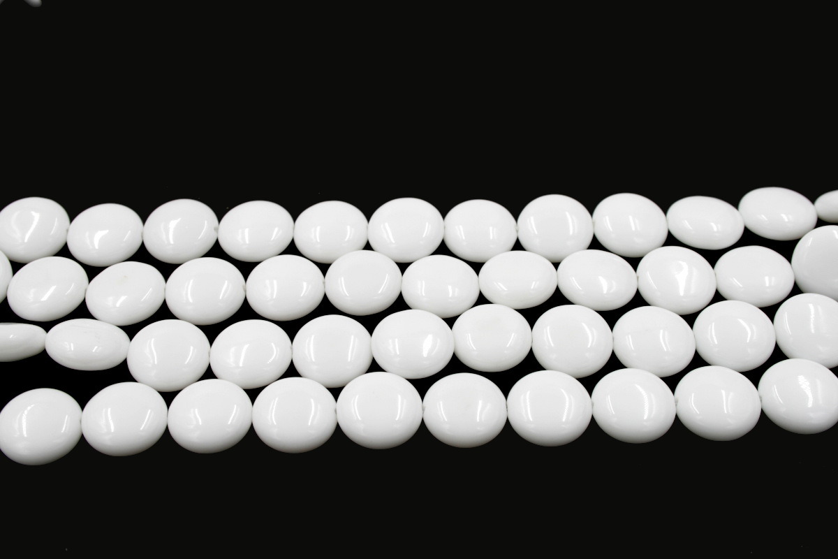 White Agate strands coin shape size 10mm