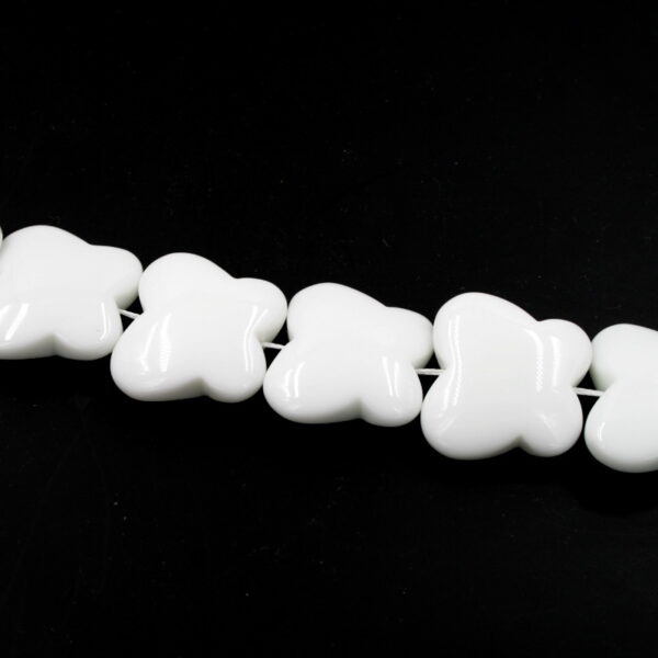 White Agate strands butterfly shape size 33x30mm