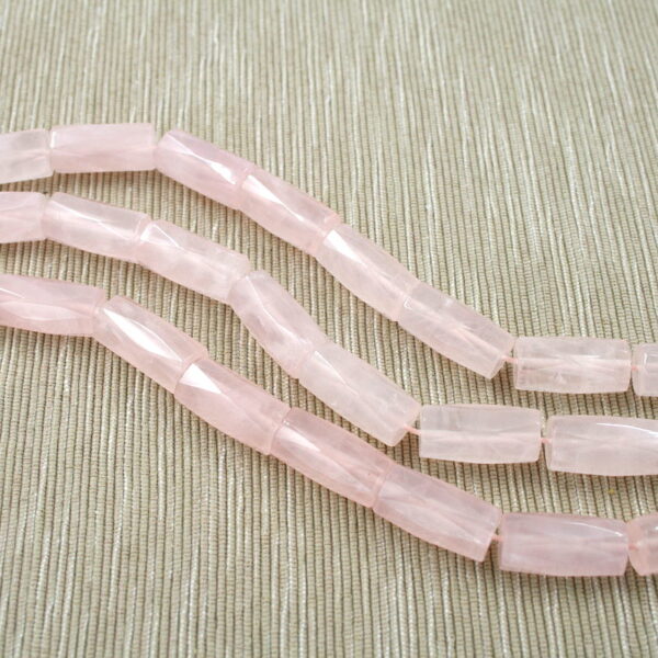 Quarzo rosa fili cilindri sfaccettati 20x10mm