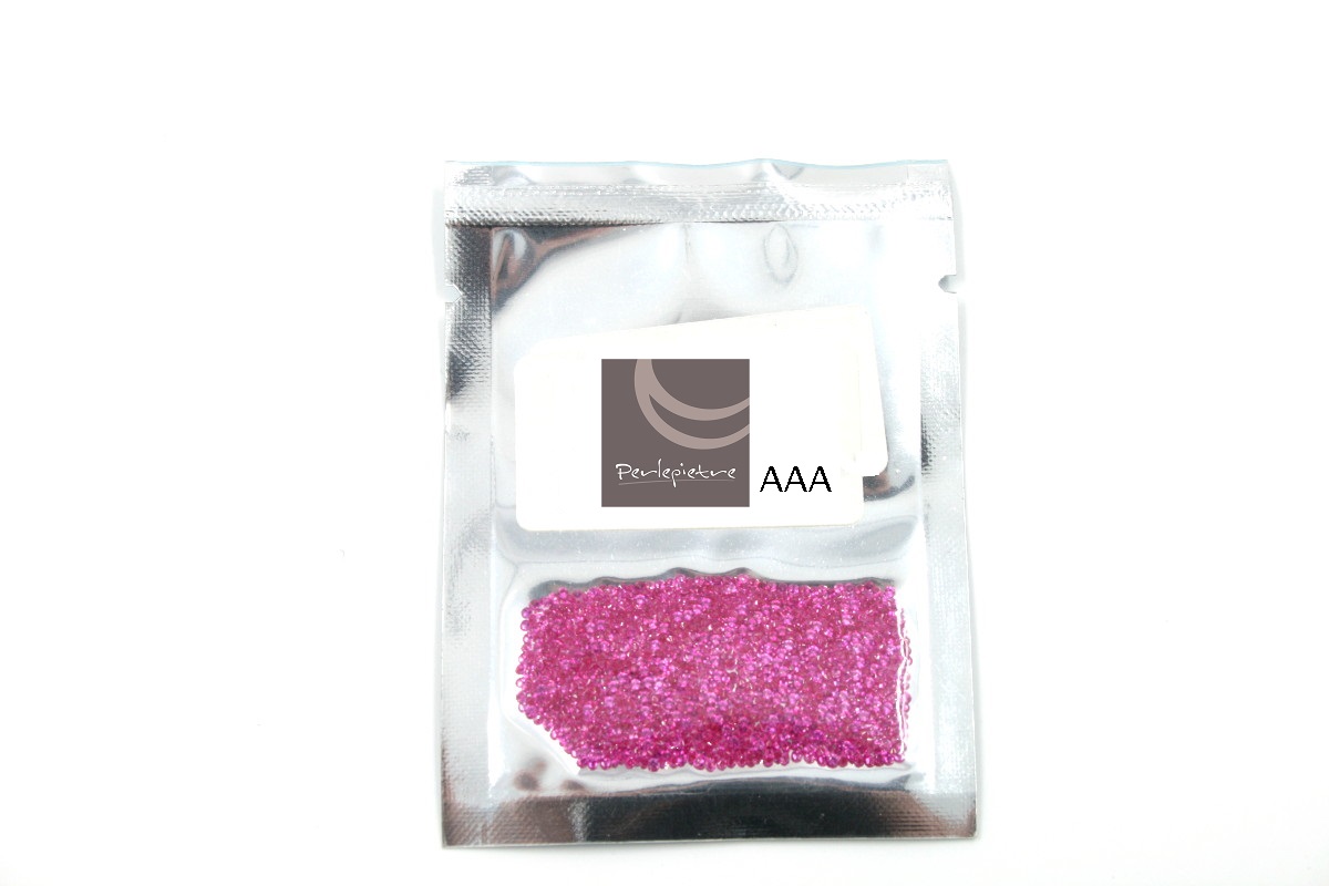 Zirconi rossi 1.30mm AAA ( Bustine 1000 pz.)