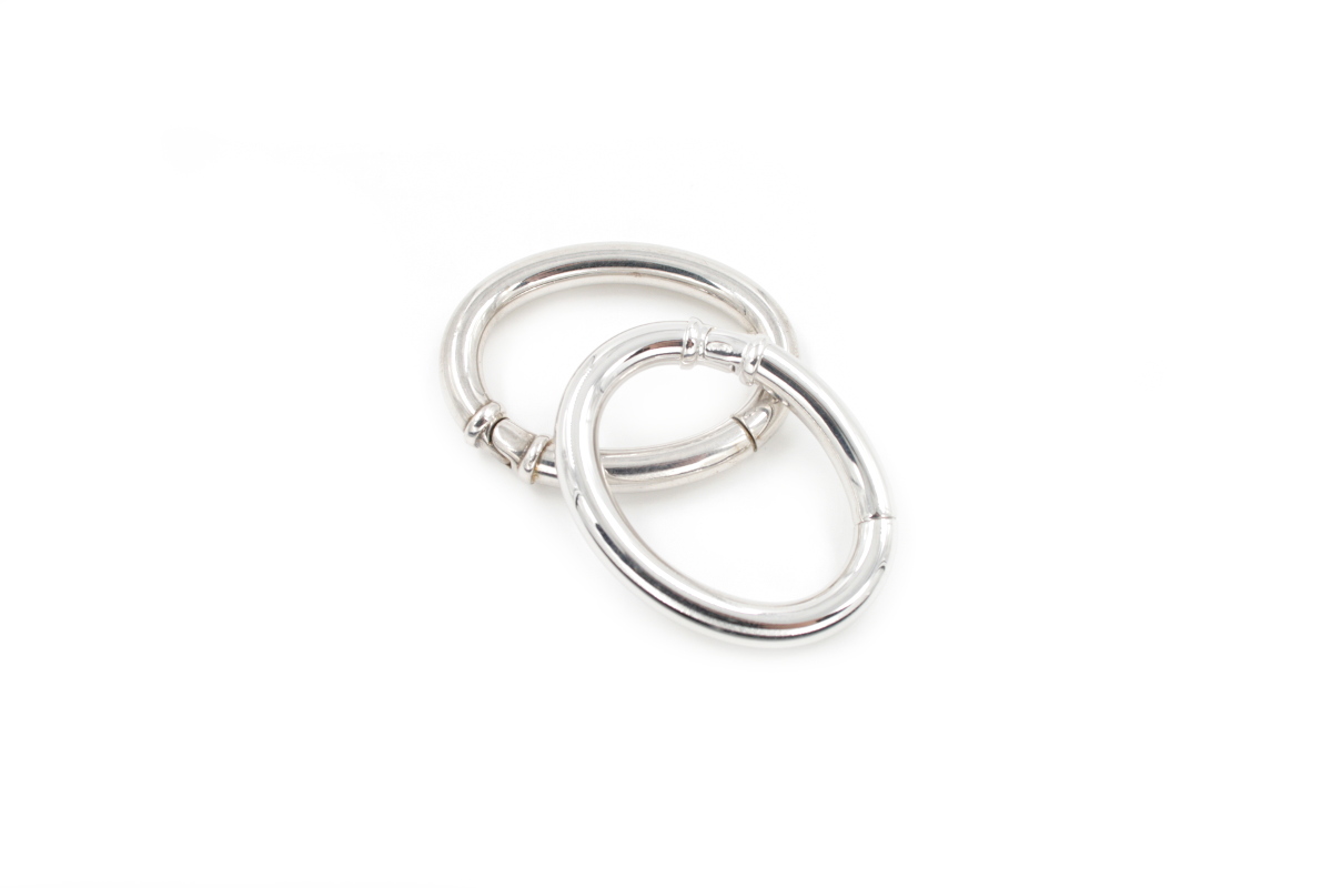 Sterling Silver Hinged Hook Clasp Oval shape size 30x40mm RH +/- 6.4Gr