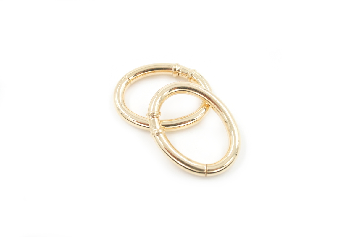 Sterling Silver Hinged Hook Clasp Oval shape size 30x40mm +/-6.4Gr