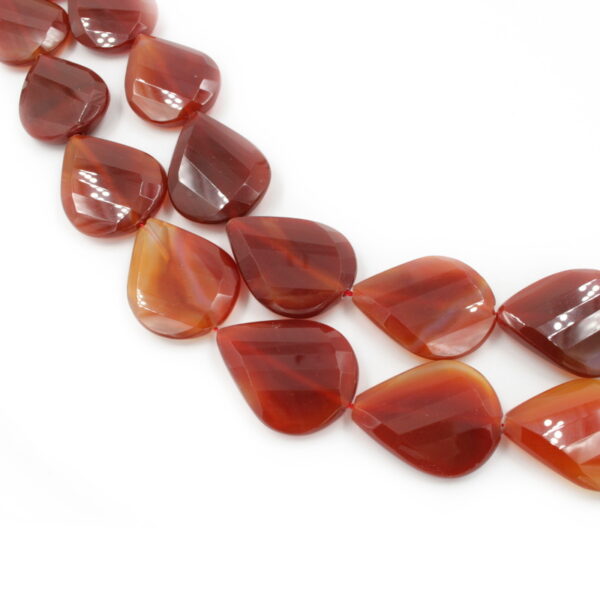 Red Agate strands faceted flat drop shape size 40x30mm - Twist