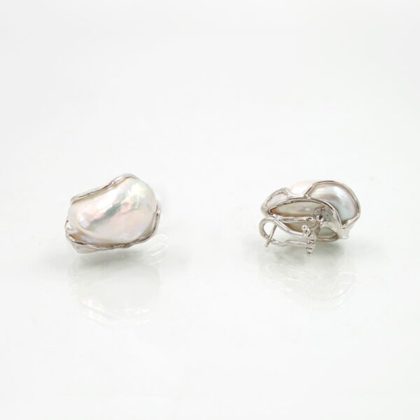 Silver sterling earrings with pearls