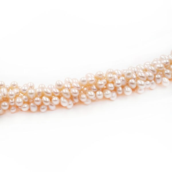 Fresh Water Pearls strands rice shape size 5mm, 6mm – Flag Hole – Natural Color