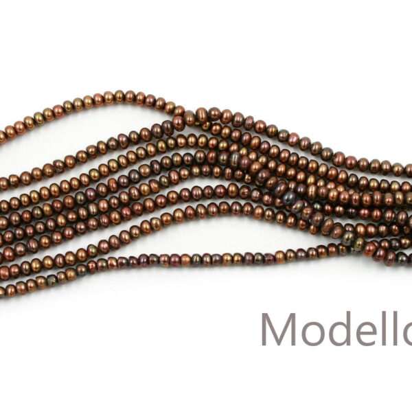 Perle d'Acqua Dolce fili round 4-4½mm – Marrone