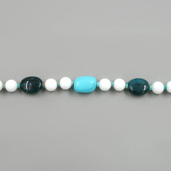Bracelet white agate, imperial jasper, apatite and recon turquoise and sterling silver clasp
