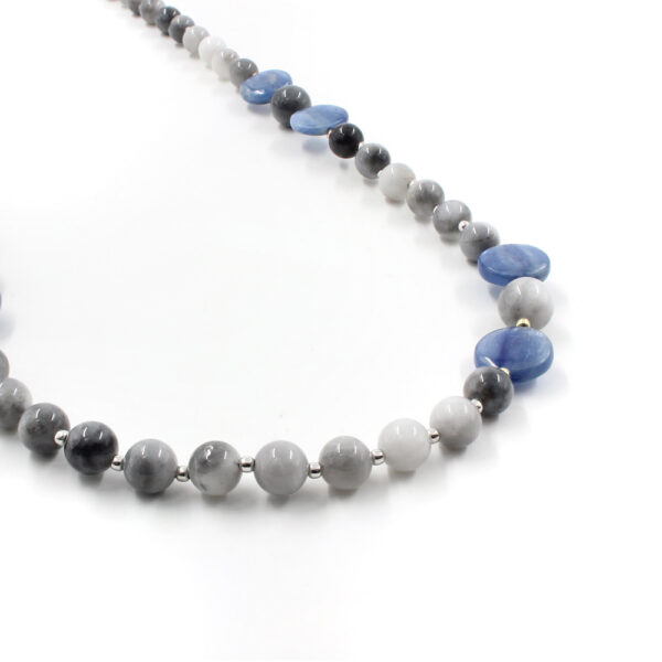 Necklace with eagle eye, kyanite and sterling silver clasp - Rhodium Color