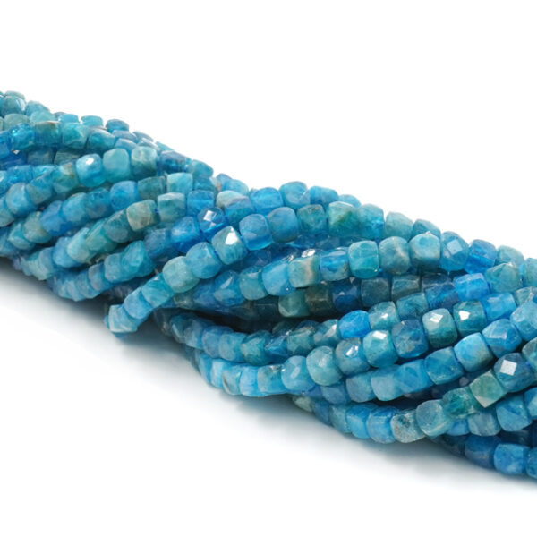Apatite strands faceted cube shape size 4mm