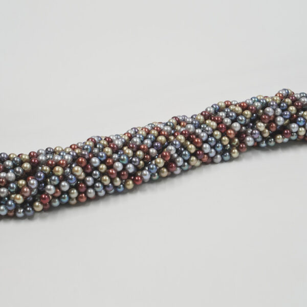 Fresh Water Pearls strands round shape size 4½-5mm – Multicolor