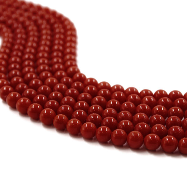 Mediterranean coral strands round shape size 5mm - Extra Dark Color