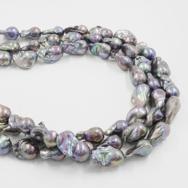 Fresh Water Pearls strands nucleated baroque shape size 13-15mm - weight 80/90gr - Black Color