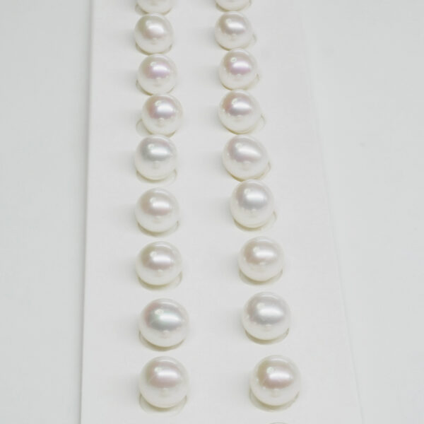 Fresh Water Pearls pairs round shape size 6-6½mm