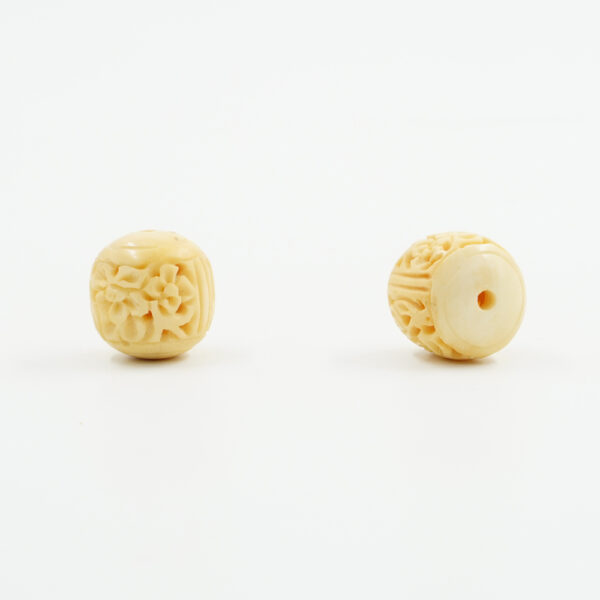 Tramezzi inciso in osso di bufalo forma barilotto 20-22mm – Foro Passante