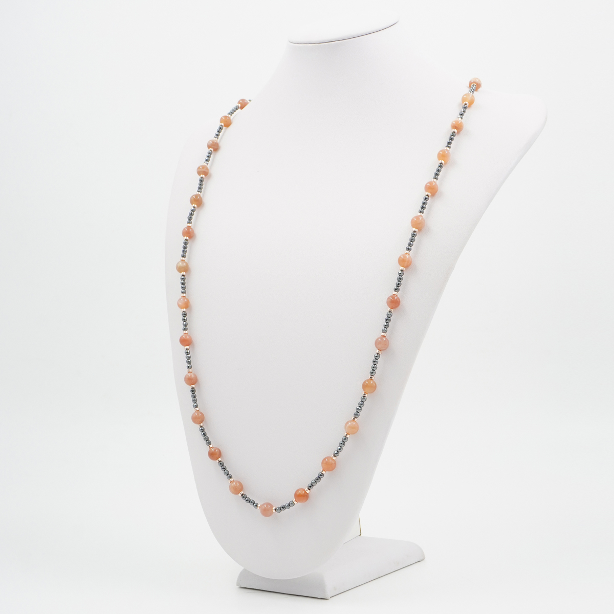 Collana con ematite, pietra di Luna, chiusura in argento 925 – Rodiato - immagine 2