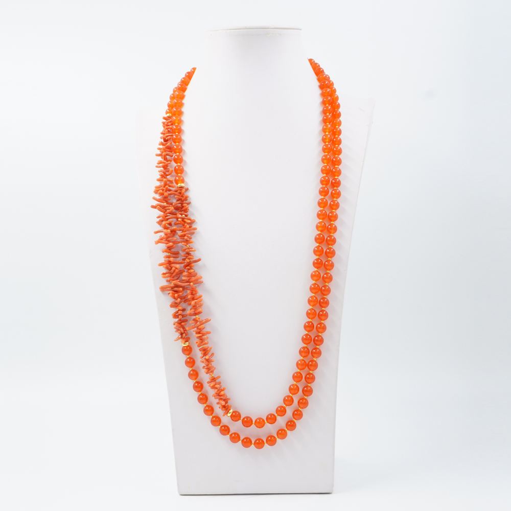 Collana Multifilo con giada tinta arancio, corallo, ematite, chiusura in argento 925 – Dorato - immagine 2