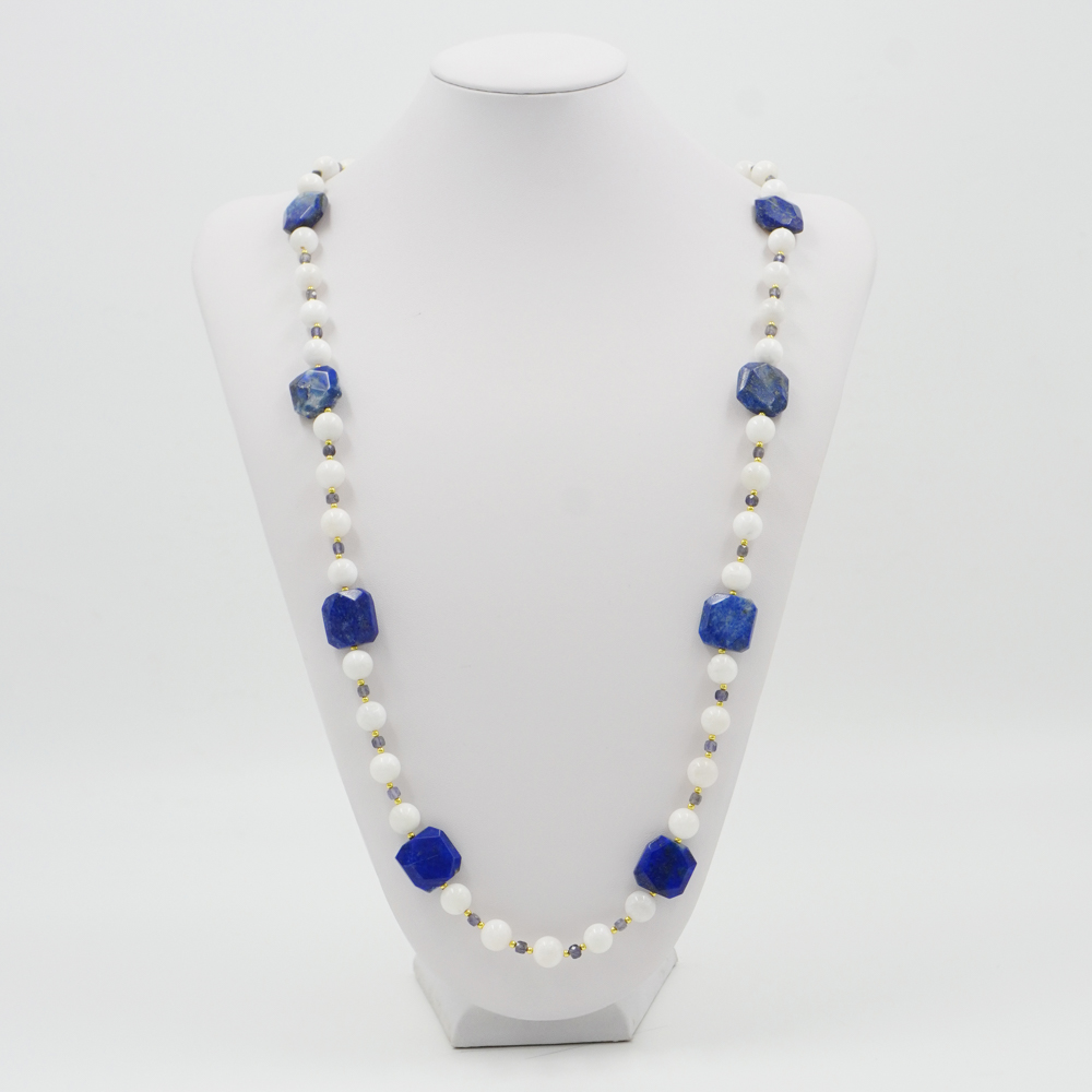 Collana con pietra di Luna bianca, iolite, lapis, ematite, chiusura in argento 925 – Dorato - immagine 3