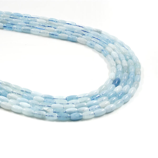 Aquamarina strands cylindrical shape size about 9x5mm