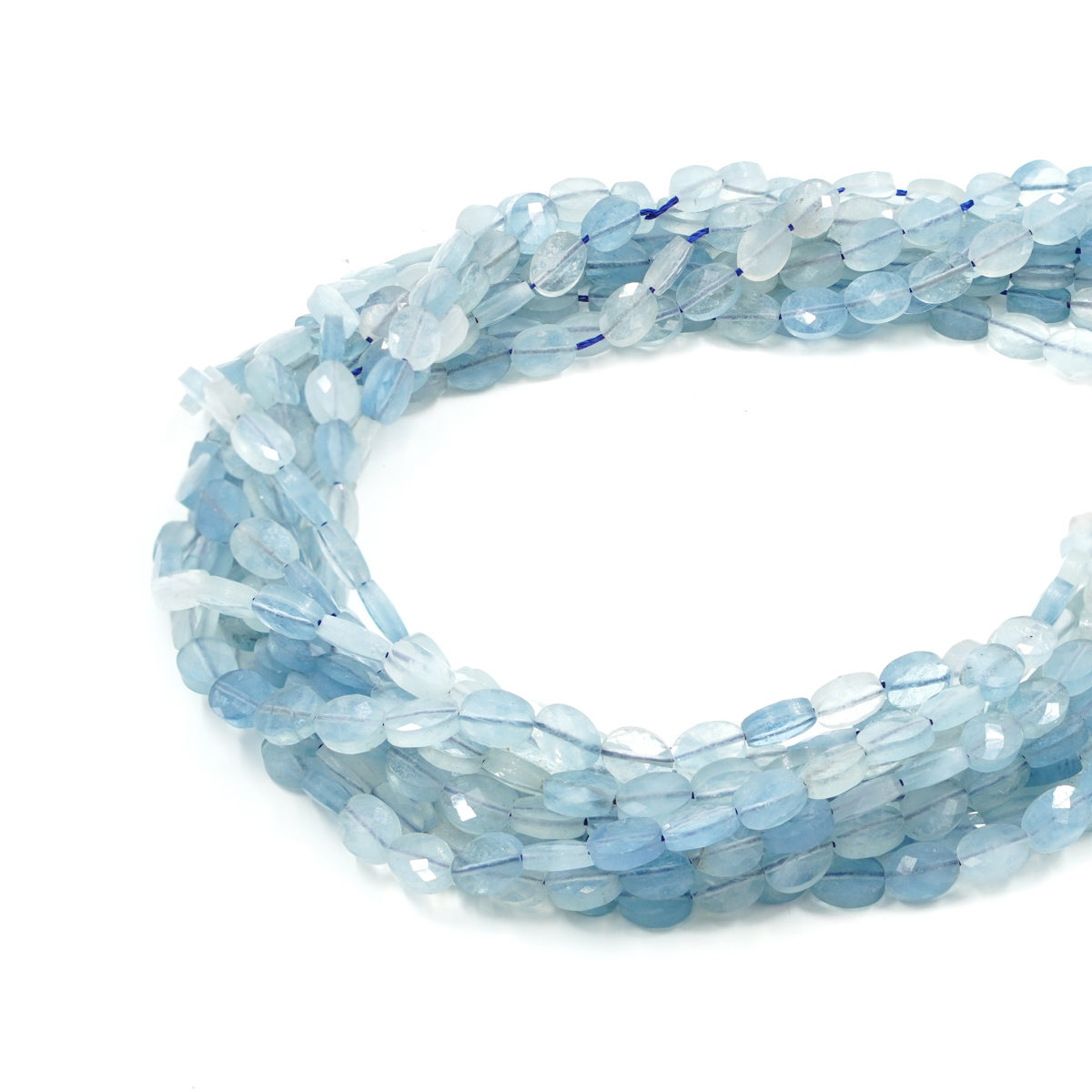 Aquamarina strands faceted flat oval shape size 8x6mm