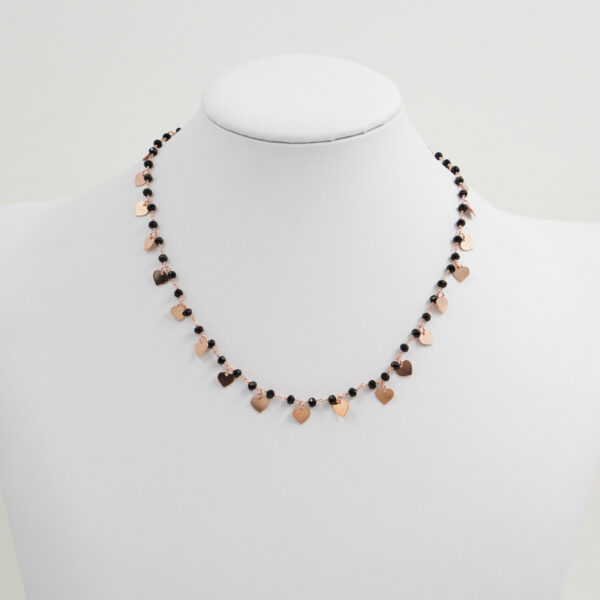 Collana ammagliata in argento 925 con agata nera ed elementi cuore - Rosato