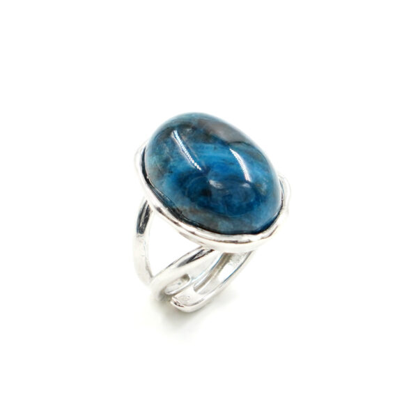 Sterling Silver ring with oval apatite – Rhodium Color