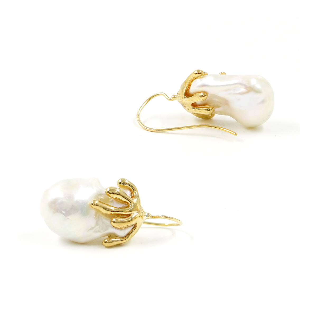 Orecchini argento con perle barocche d'acqua dolce montate con amo – Dorato