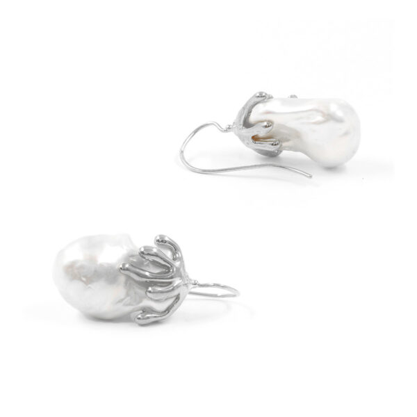 Sterling Silver earrings with baroque Pearl mounted with fishhook - Rhodium Color