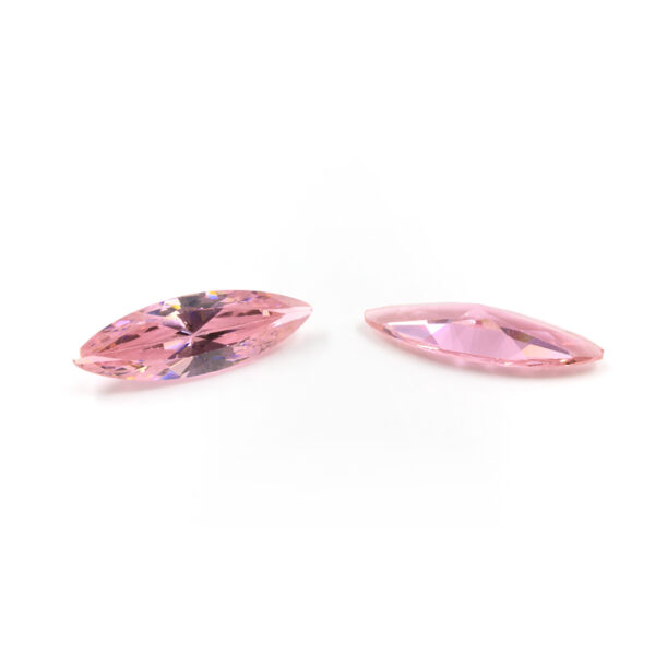 Zirconi rosa taglio marquise 3x6mm <strong>[Buste da 10pz]</strong>