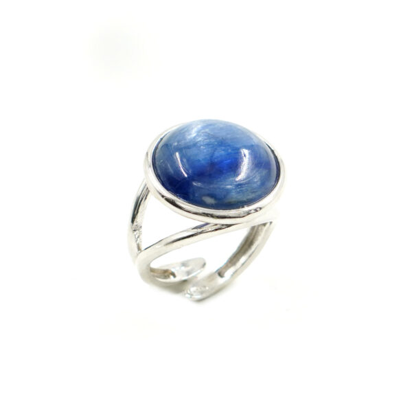Sterling Silver Ring with round kyanite cabochon – Rhodium Color