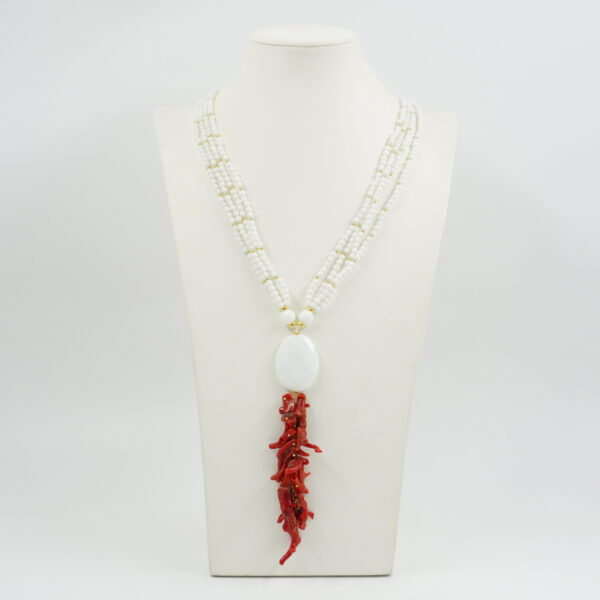 Multistrands Necklace with white agate, red coral, sterling silver clasp – Golden Color
