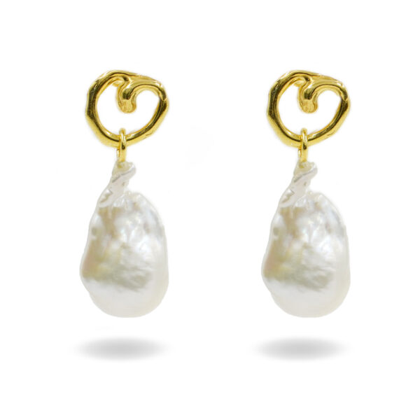 Sterling Silver Earrings with baroque pearl – Golden Color