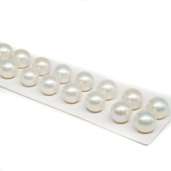Edison Pearls pairs round shape size 12-11mm