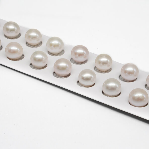 Edison Pearls pairs round shape size 12-13mm