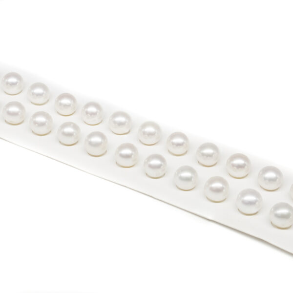 Fresh Water Pearls pairs round shape size 7½-8mm