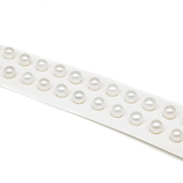 Fresh Water Pearls pairs round shape size 6½-7mm