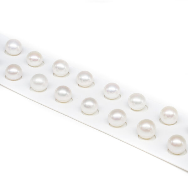 Fresh Water Pearls pairs round shape size 8-8½mm