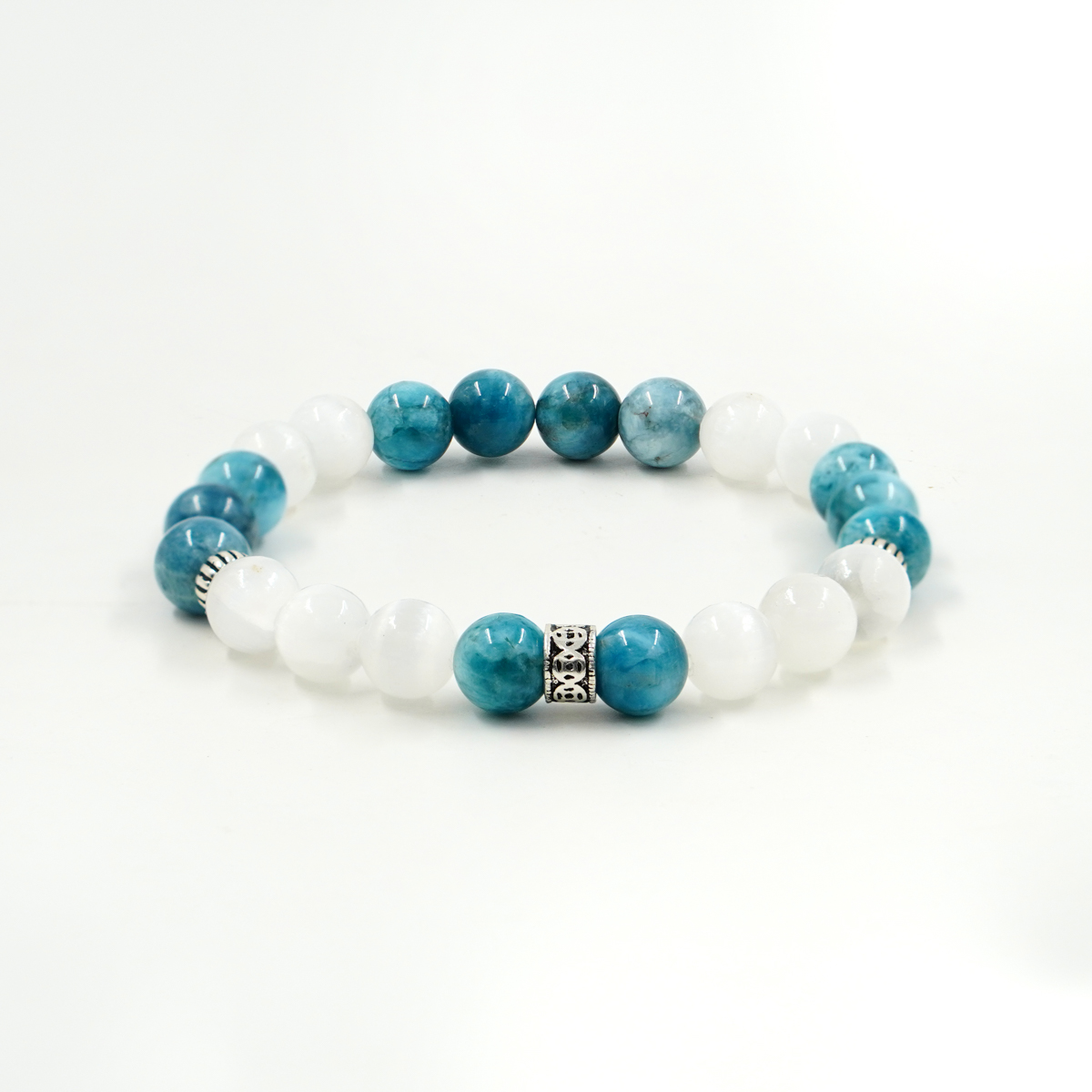 Elastic bracelet with apatite, selenite, sterling silver element