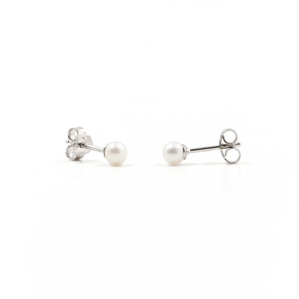 Sterling Silver Earrings with freshwater pearl size 4mm with pin Rhodium color