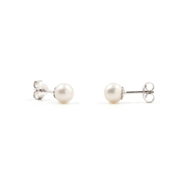 Sterling Silver Earrings with freshwater pearl size 6mm with pin Rhodium color