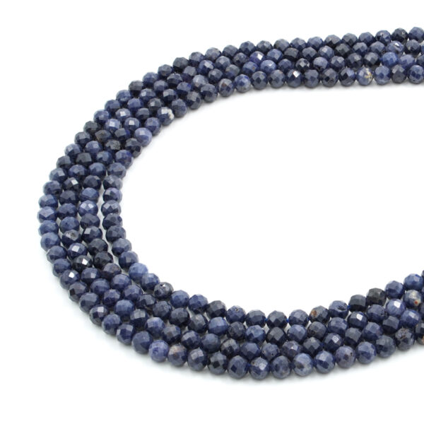 Sapphire strands faceted round shape 4mm