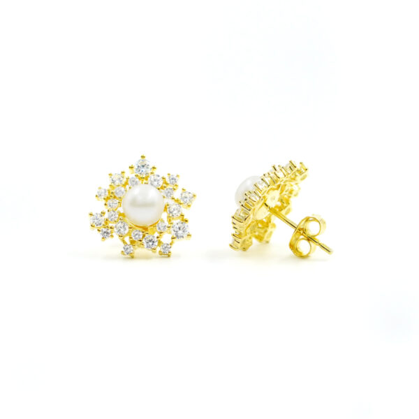 Sterling Silver Earrings with white zircons and pearls – Golden Color